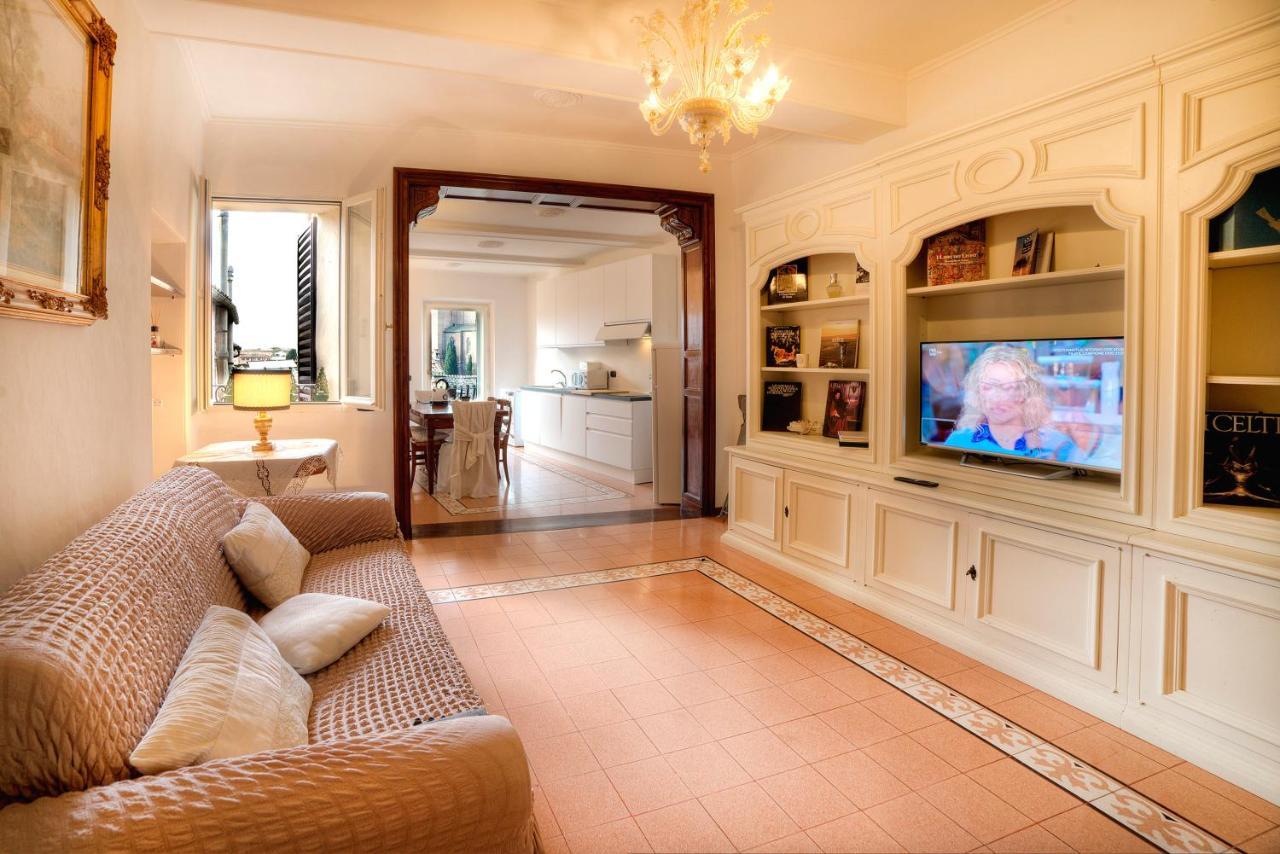 Dama Charming Apartment 100M From Piazza Del Campo Siena Exterior foto
